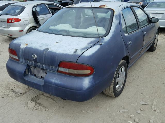 1N4BU31D9SC179923 - 1995 NISSAN ALTIMA XE BLUE photo 4