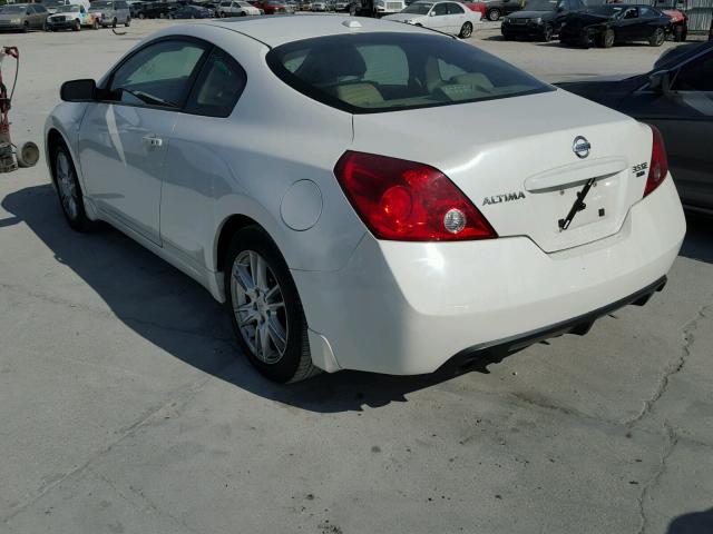 1N4BL24E68C220714 - 2008 NISSAN ALTIMA 3.5 WHITE photo 3