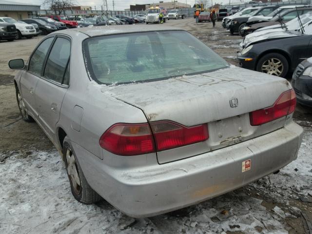 1HGCG5553XA152242 - 1999 HONDA ACCORD EX BEIGE photo 3