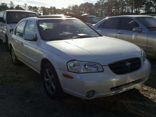 JN1CA31D01T838366 - 2001 NISSAN MAXIMA GXE WHITE photo 1