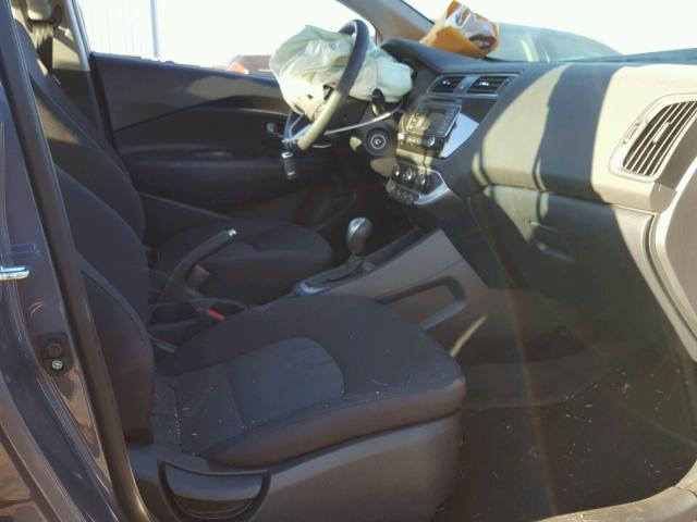 KNADM4A32G6674998 - 2016 KIA RIO LX Կապույտ լուսանկար 5