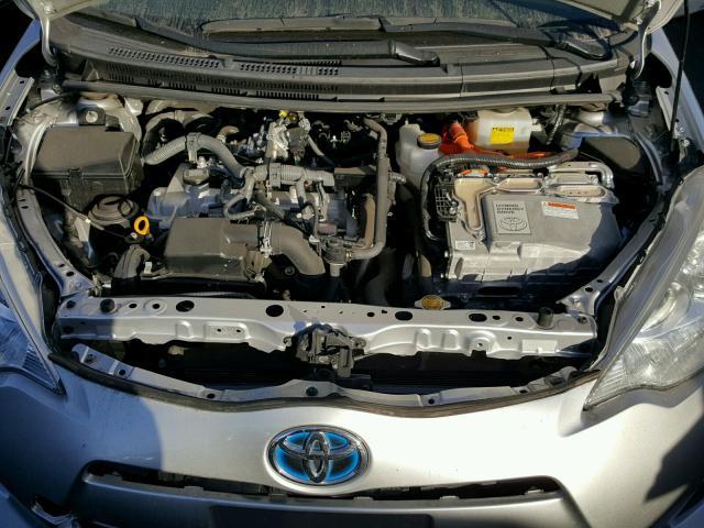 JTDKDTB32C1002952 - 2012 TOYOTA PRIUS C SILVER photo 7