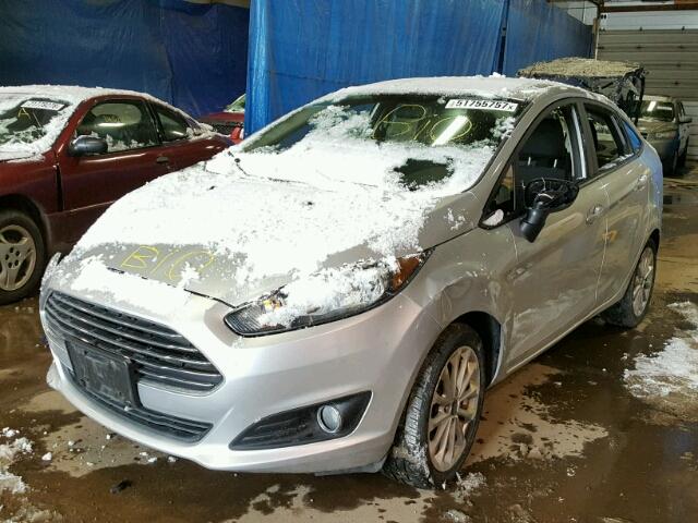 3FADP4BJ3EM134814 - 2014 FORD FIESTA SE SILVER photo 2