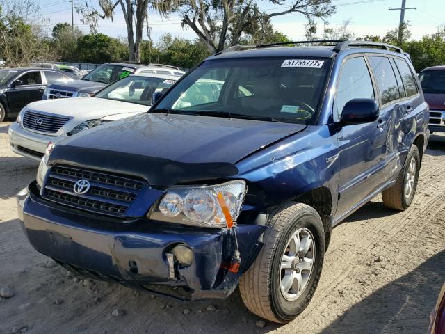 JTEHF21A820090906 - 2002 TOYOTA HIGHLANDER BLUE photo 2