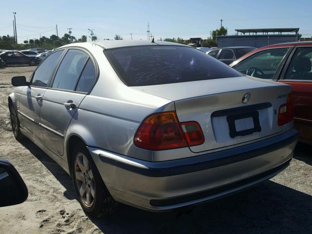 WBAAM3333XFP59701 - 1999 BMW 323I AUTOM SILVER photo 3