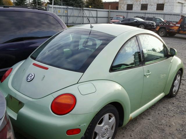 3VWCC21C9XM426525 - 1999 VOLKSWAGEN NEW BEETLE 绿色 照片 4