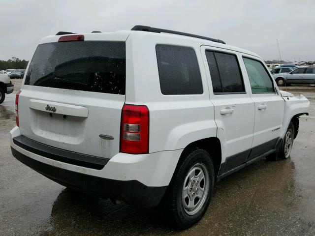 1J4NT1GA2BD236575 - 2011 JEEP PATRIOT SP WHITE photo 4