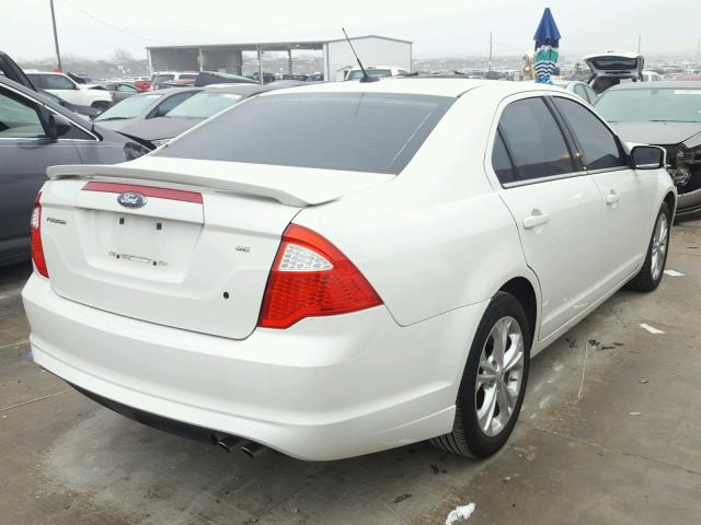 3FAHP0HA2CR376396 - 2012 FORD FUSION SE WHITE photo 4