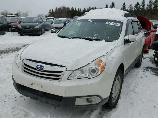 4S4BRJLC2B2414913 - 2011 SUBARU OUTBACK 3. WHITE photo 2