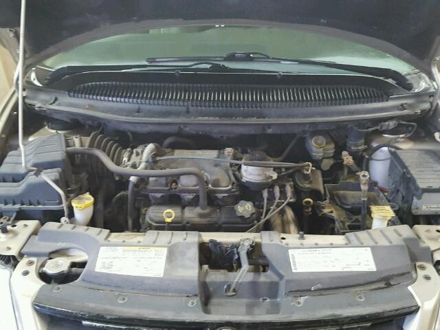 2C4GP54L65R292908 - 2005 CHRYSLER TOWN & COU TAN photo 7