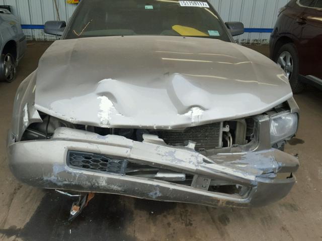 1ZVFT80NX55241583 - 2005 FORD MUSTANG BROWN photo 7