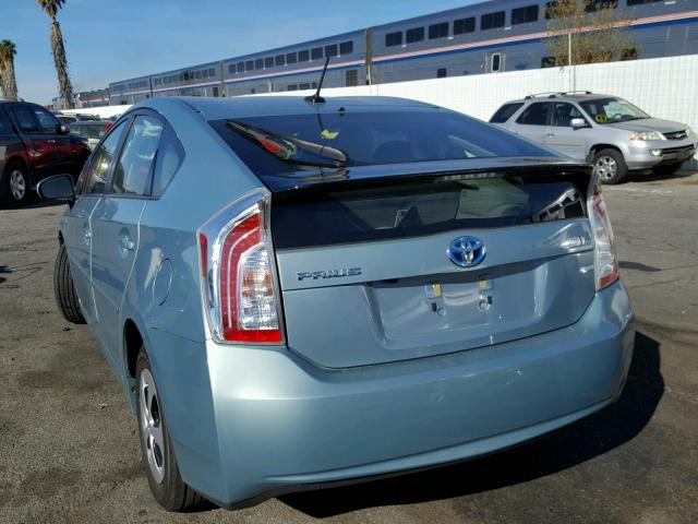 JTDKN3DU3E1851235 - 2014 TOYOTA PRIUS BLUE photo 3