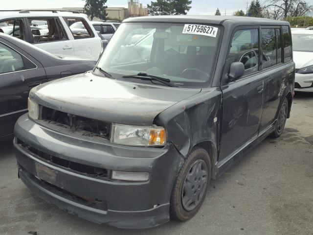 JTLKT324640137892 - 2004 TOYOTA SCION XB GREEN photo 2