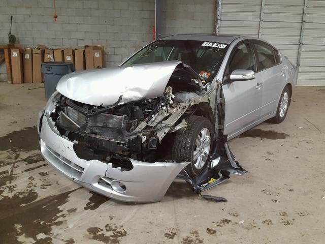 1N4AL2AP8AN411627 - 2010 NISSAN ALTIMA BAS SILVER photo 2