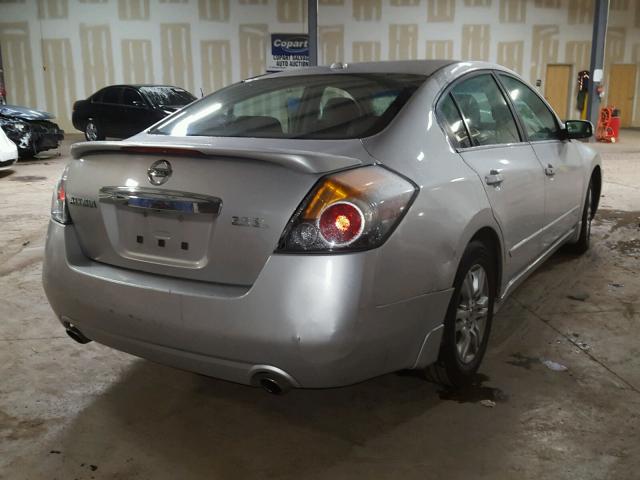 1N4AL2AP8AN411627 - 2010 NISSAN ALTIMA BAS SILVER photo 4