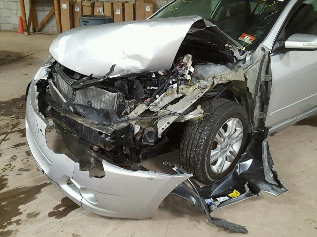 1N4AL2AP8AN411627 - 2010 NISSAN ALTIMA BAS SILVER photo 9