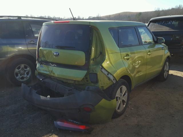 KNDJN2A28E7713843 - 2014 KIA SOUL GREEN photo 4