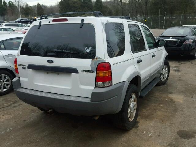 1FMYU04152KB86440 - 2002 FORD ESCAPE XLT WHITE photo 4