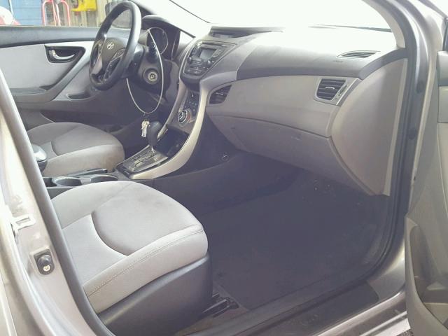 KMHDH4AE4DU714171 - 2013 HYUNDAI ELANTRA GL GRAY photo 5