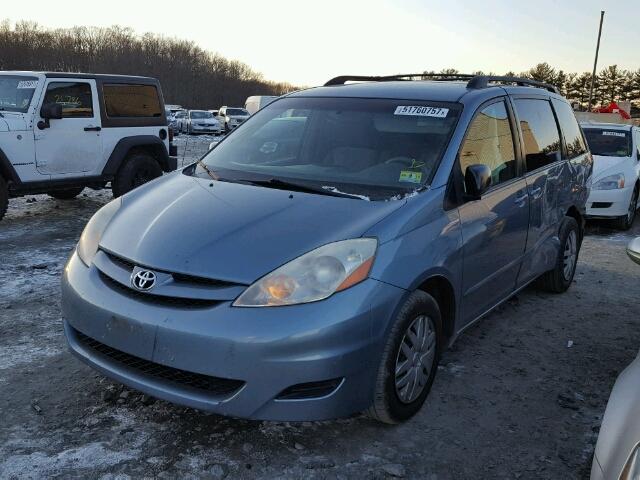 5TDZK23C58S109890 - 2008 TOYOTA SIENNA CE BLUE photo 2