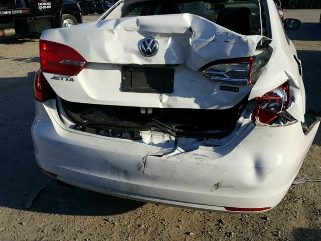 3VW2K7AJ7CM384442 - 2012 VOLKSWAGEN JETTA BASE თეთრი ფოტო 9
