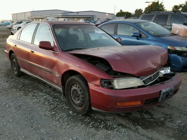 1HGCD5633TA800582 - 1996 HONDA ACCORD LX BURGUNDY photo 1