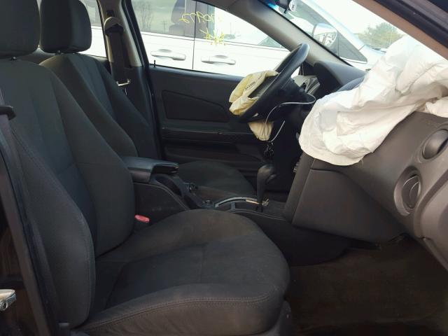 2G2WP522441371047 - 2004 PONTIAC GRAND PRIX BLACK photo 5