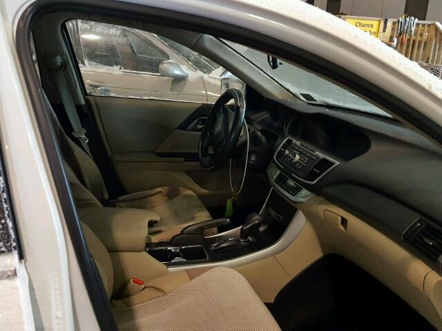 1HGCR2F3XEA075064 - 2014 HONDA ACCORD LX WHITE photo 5