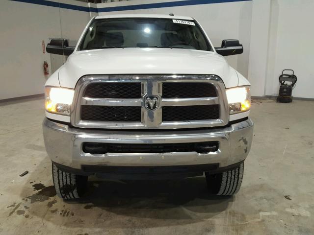 3C6UR5CJ8GG381330 - 2016 RAM 2500 ST WHITE photo 10