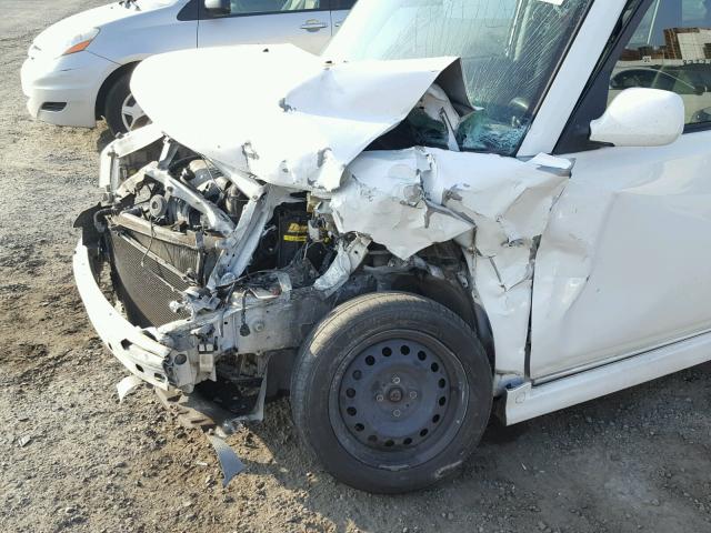 JTLKT324964109208 - 2006 TOYOTA SCION XB 白色 照片 9