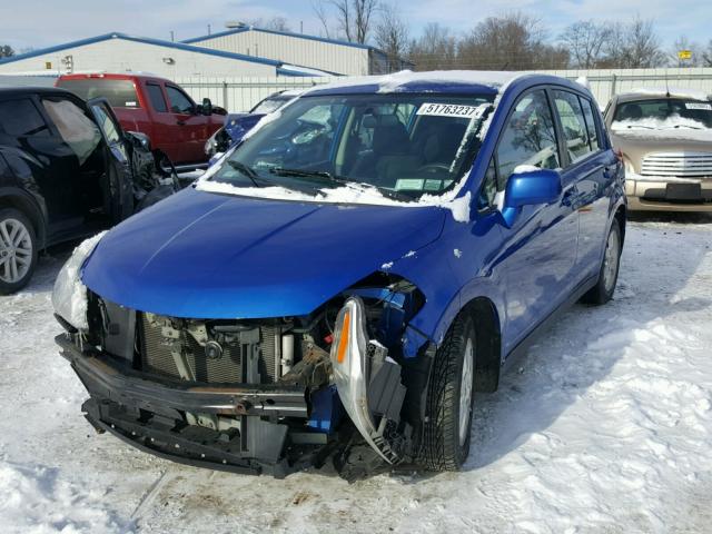 3N1BC13E99L472780 - 2009 NISSAN VERSA S BLUE photo 2