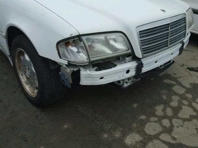 WDBHA29G9YA815832 - 2000 MERCEDES-BENZ C 280 WHITE photo 9