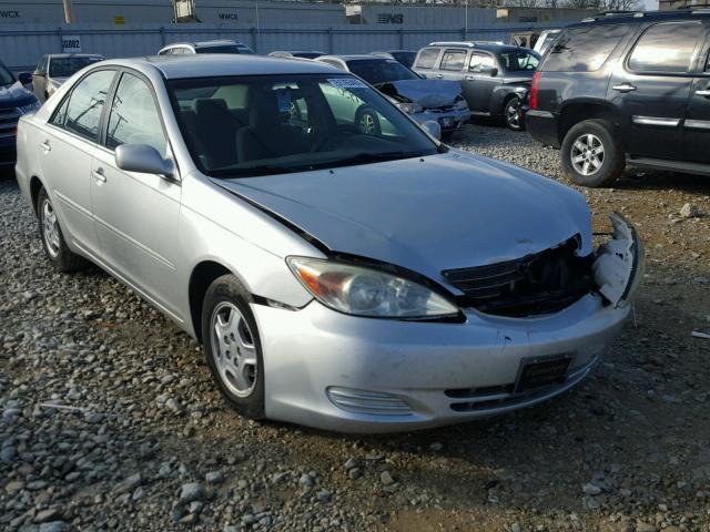 4T1BF32K12U536020 - 2002 TOYOTA CAMRY LE SILVER photo 1
