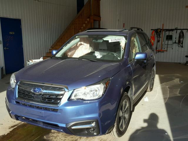 JF2SJAEC3JH454634 - 2018 SUBARU FORESTER 2 BLUE photo 2