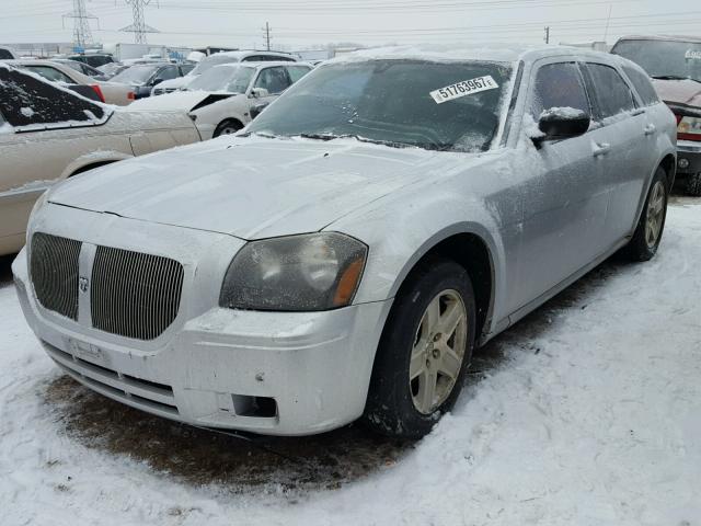 2D4FV48V25H679505 - 2005 DODGE MAGNUM SXT GRAY photo 2