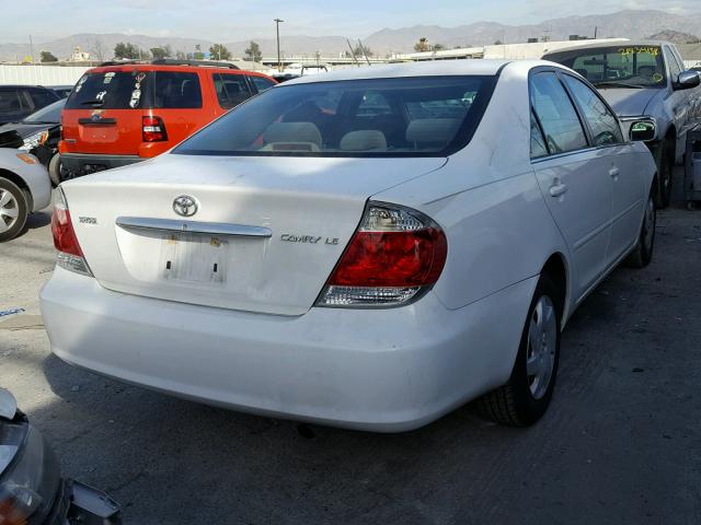4T1BE32K85U385281 - 2005 TOYOTA CAMRY LE WHITE photo 4