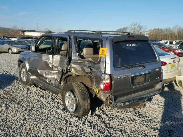 JT3GN86R120237687 - 2002 TOYOTA 4RUNNER SR SILVER photo 3