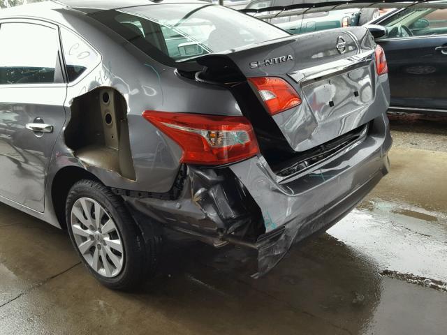 3N1AB7AP1HL712795 - 2017 NISSAN SENTRA S CHARCOAL photo 9