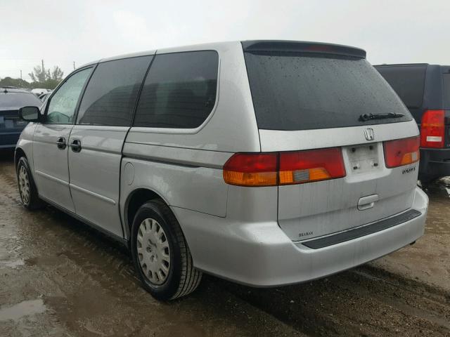 2HKRL18572H524563 - 2002 HONDA ODYSSEY LX SILVER photo 3