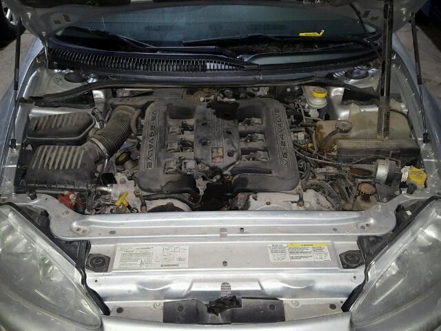 2B3HD56G73H533960 - 2003 DODGE INTREPID E SILVER photo 7