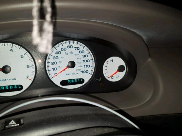 2B3HD56G73H533960 - 2003 DODGE INTREPID E SILVER photo 8