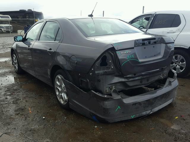 3FAHP0HA1BR335272 - 2011 FORD FUSION SE GRAY photo 3