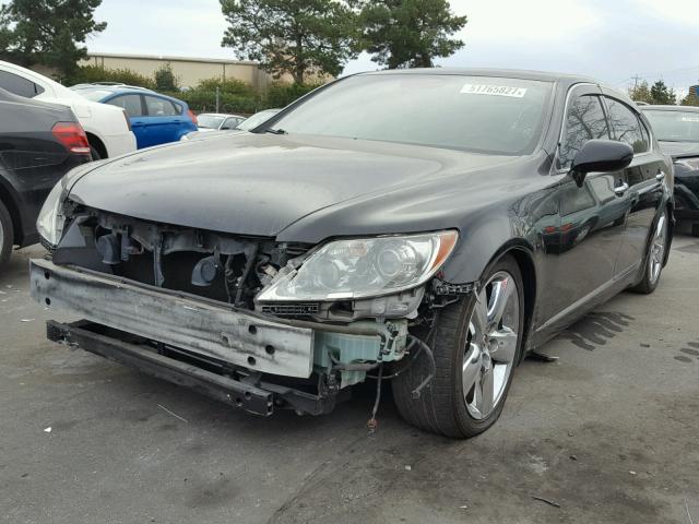 JTHGL46F975019117 - 2007 LEXUS LS 460L BLACK photo 2