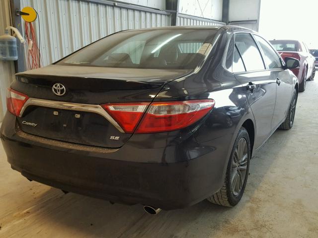 4T1BF1FK4GU146552 - 2016 TOYOTA CAMRY LE BLACK photo 4