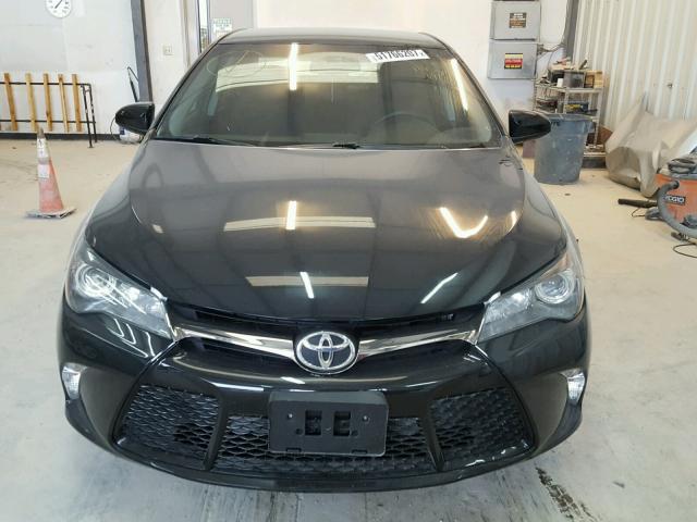 4T1BF1FK4GU146552 - 2016 TOYOTA CAMRY LE BLACK photo 9