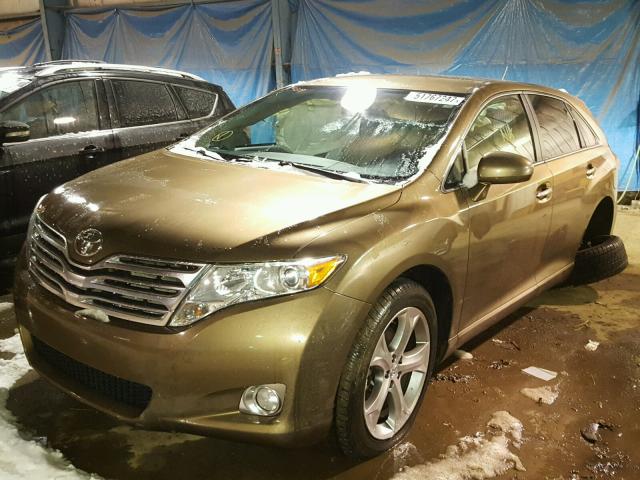 4T3BK11A19U006057 - 2009 TOYOTA VENZA BASE BROWN photo 2