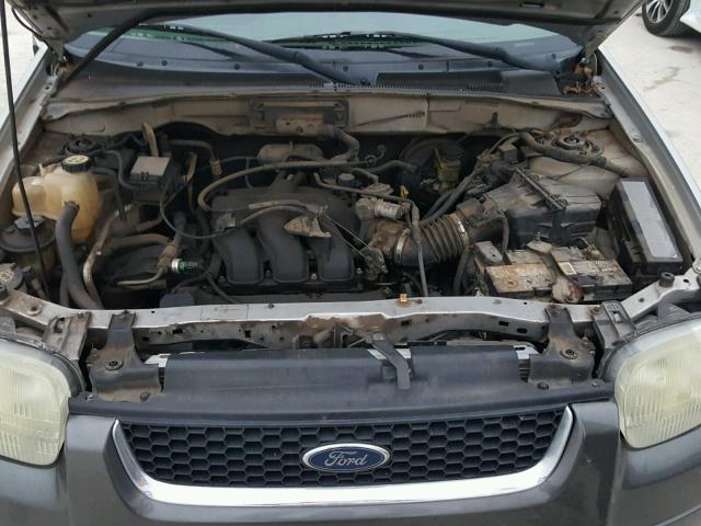 1FMYU03193KA51349 - 2003 FORD ESCAPE XLT GRAY photo 7