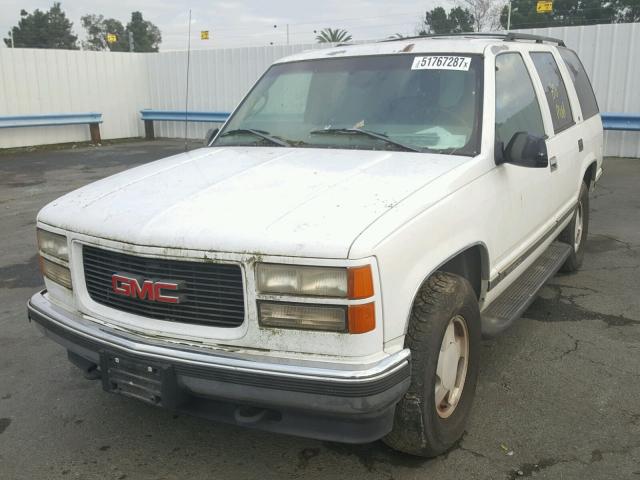 1GKEK13R0XJ710041 - 1999 GMC YUKON WHITE photo 2