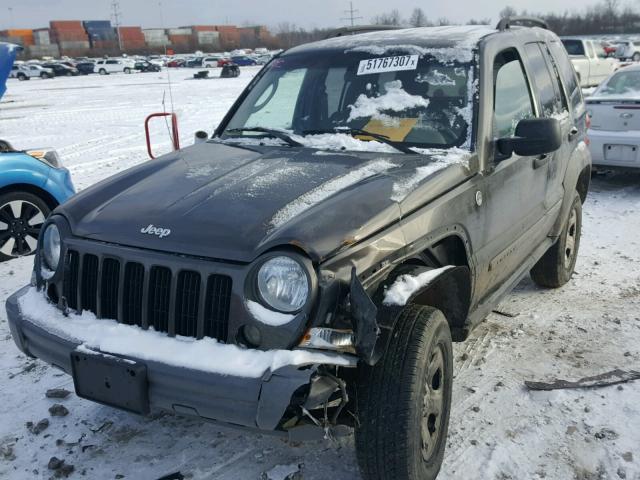 1J4GL48K15W553547 - 2005 JEEP LIBERTY SP GRAY photo 2