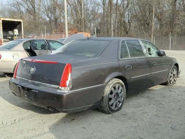 1G6KD57Y58U135407 - 2008 CADILLAC DTS BLACK photo 4